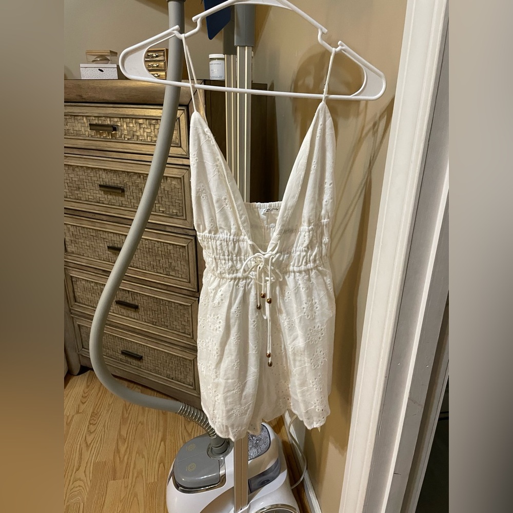 NWOT One and Inly Collective XS Romper